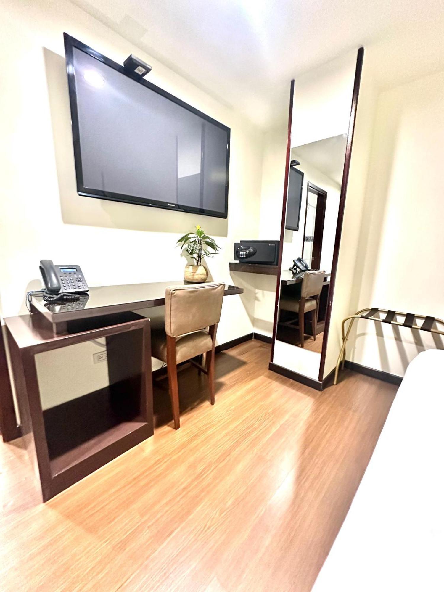 Hotel Sheridan Bogota Ngoại thất bức ảnh